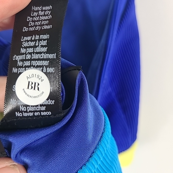 NWOT BEACHRIOT Heidi Riviera Colorblock Swim Bikini Top Size S - Picture 6 of 6